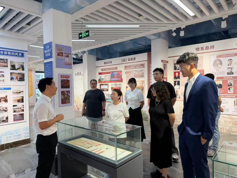 香港宋慶齡基金會代表團到訪僑鄉江門